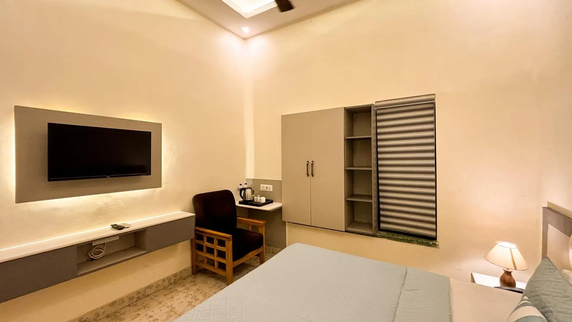 Hotel Diamond Palace Варанаси 3*,  Индия